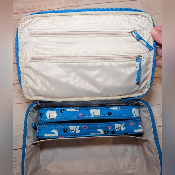 EUC Kate Spade Daycation Blue Cat Posy Large Collin Cosmetic Case - Picture 8 of 12